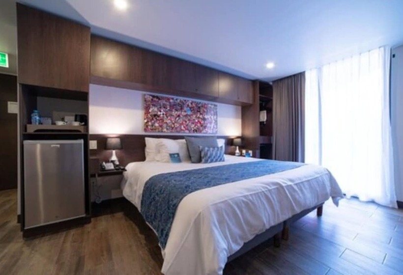 Отель Círculo Condesa