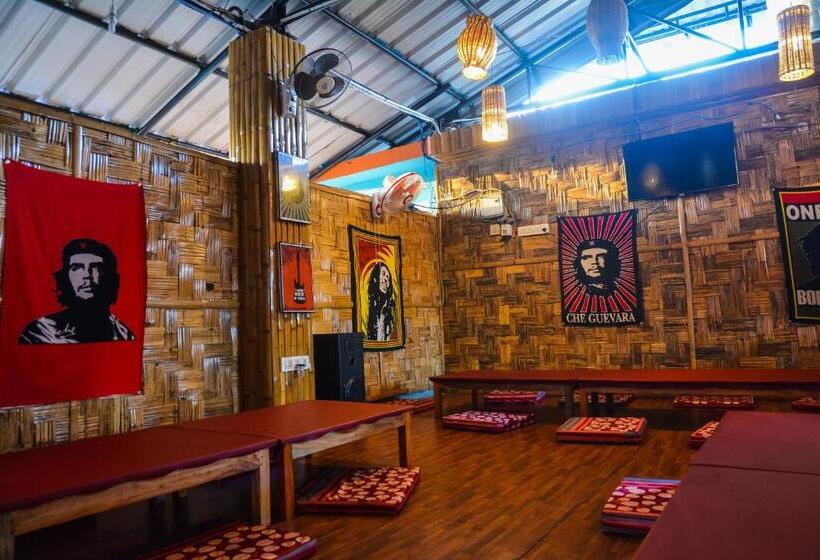 ホテル Lalaji Bayview