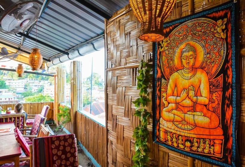 ホテル Lalaji Bayview