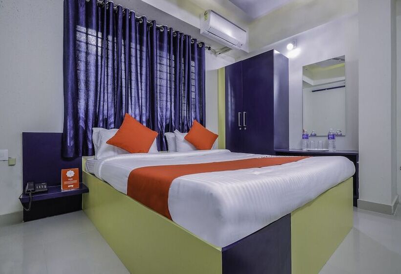 호텔 Oyo 15825 Blue Berry Apartments