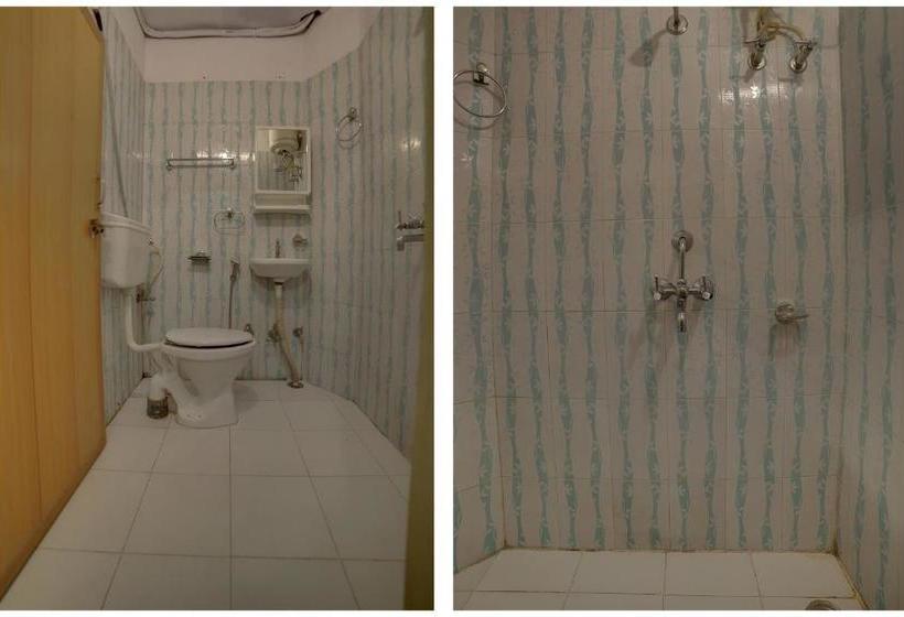 فندق Oyo 28453 Meenu Inn