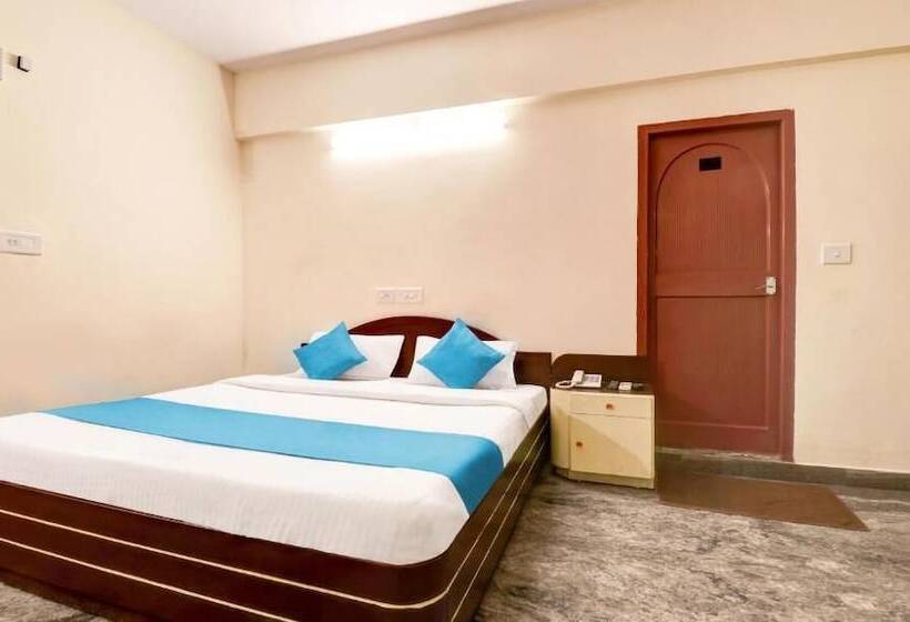 فندق O East Nada Formerly Rvees Regency