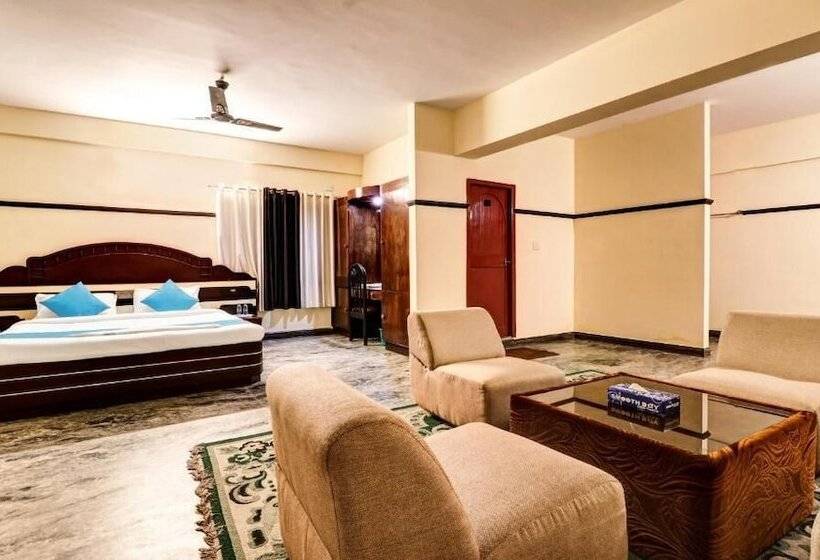 فندق O East Nada Formerly Rvees Regency