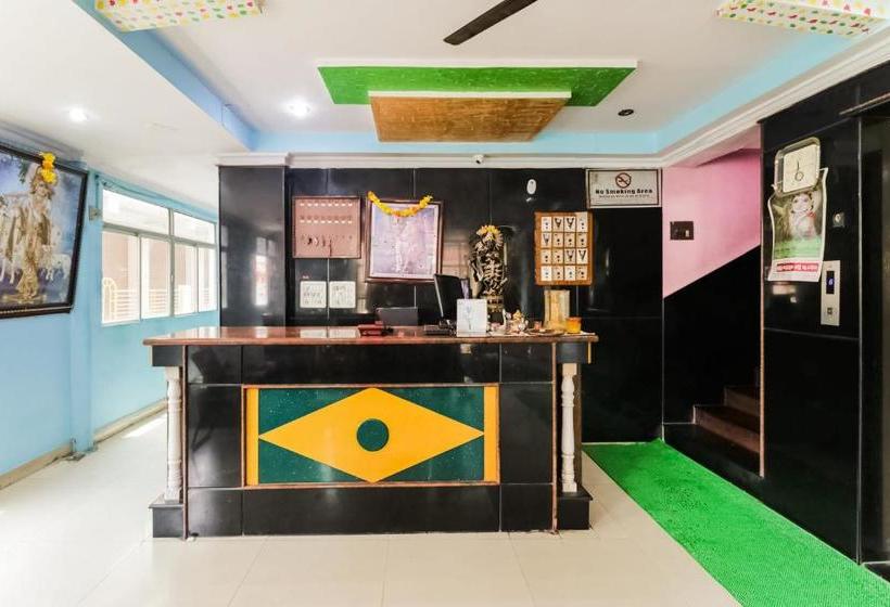 فندق Akhil Residency