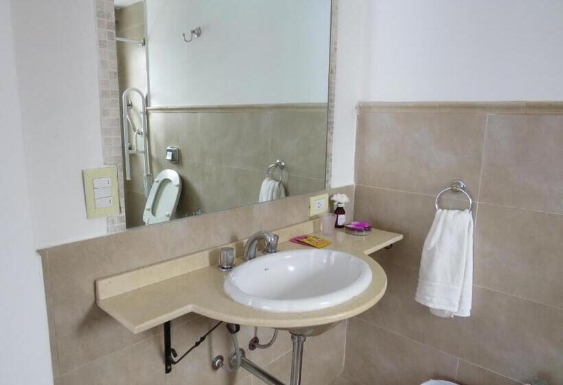 La Ramona Bed & Breakfast