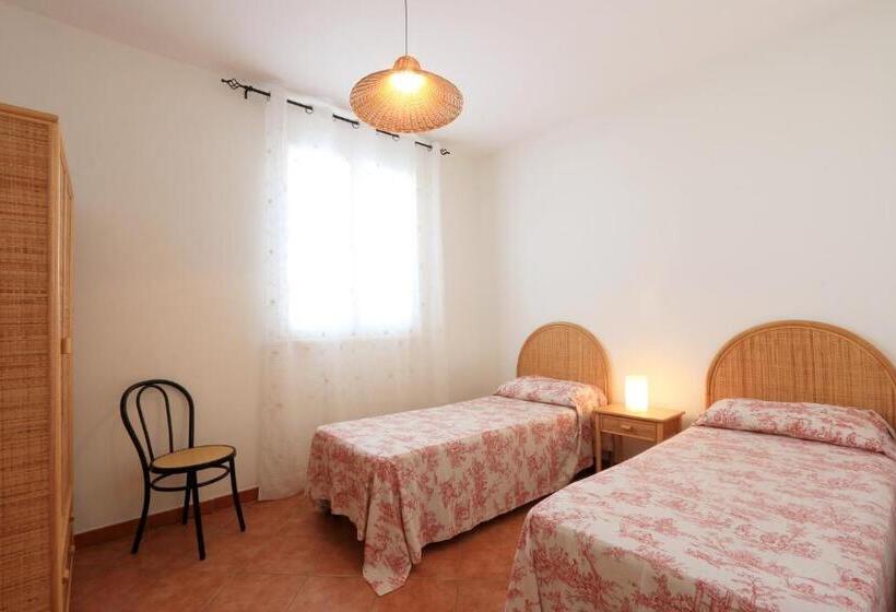 Le Ville Del Saracino