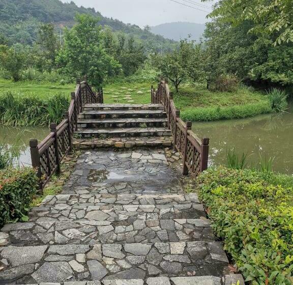 Nanjing Lafei Hotel Lukou Airport Branch