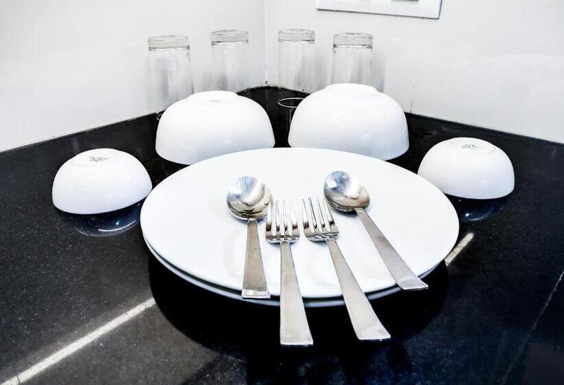 פנסיון Elegant 1br Stay In Dreamcity