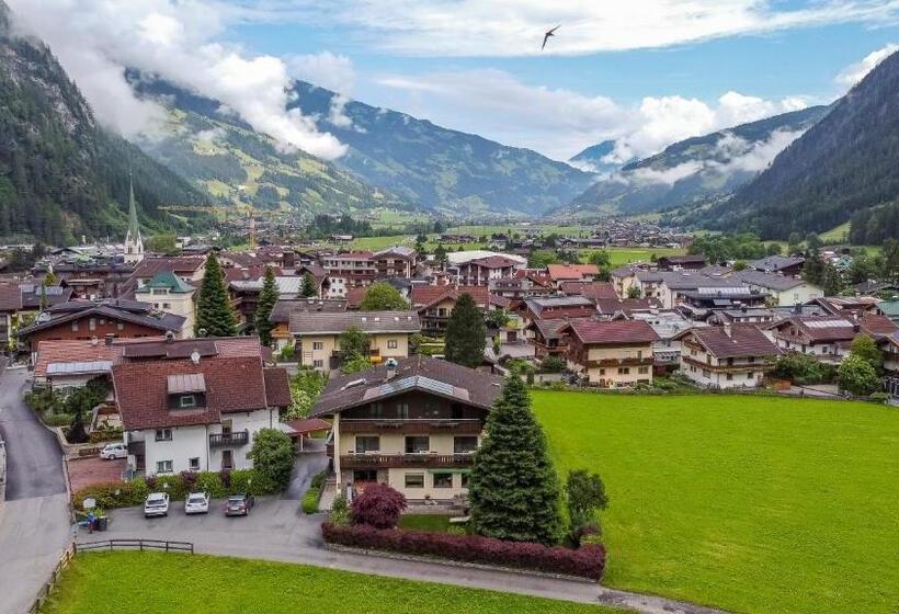 پانسیون Gästehaus Hornegger