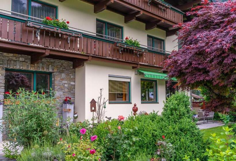 پانسیون Gästehaus Hornegger