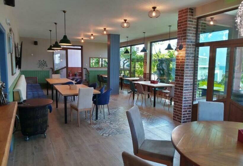 פנסיון St. George Guest House