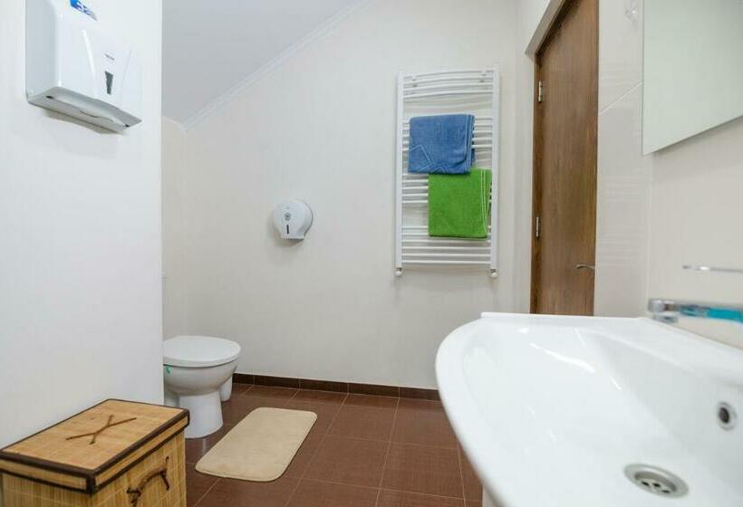 پانسیون Sweet Alvani