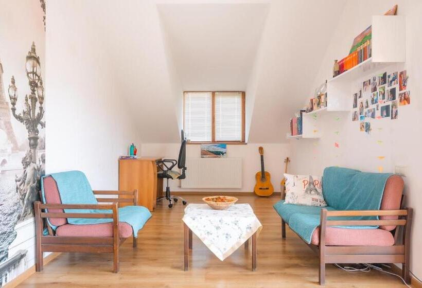 پانسیون Sweet Alvani