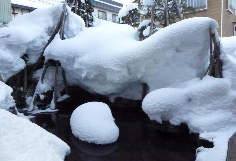 پانسیون Tobei