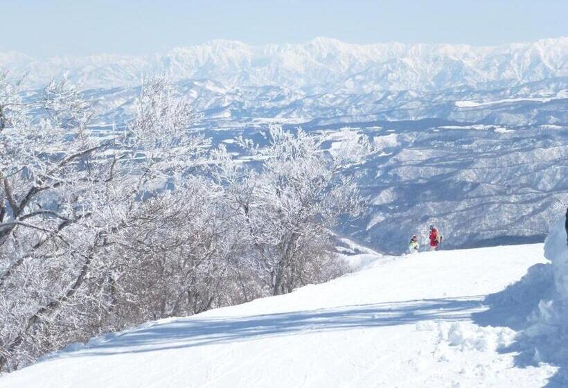 پانسیون Tobei