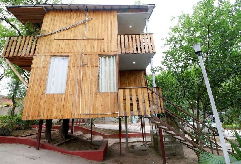 منتجع Capital O 3864 Master Farm