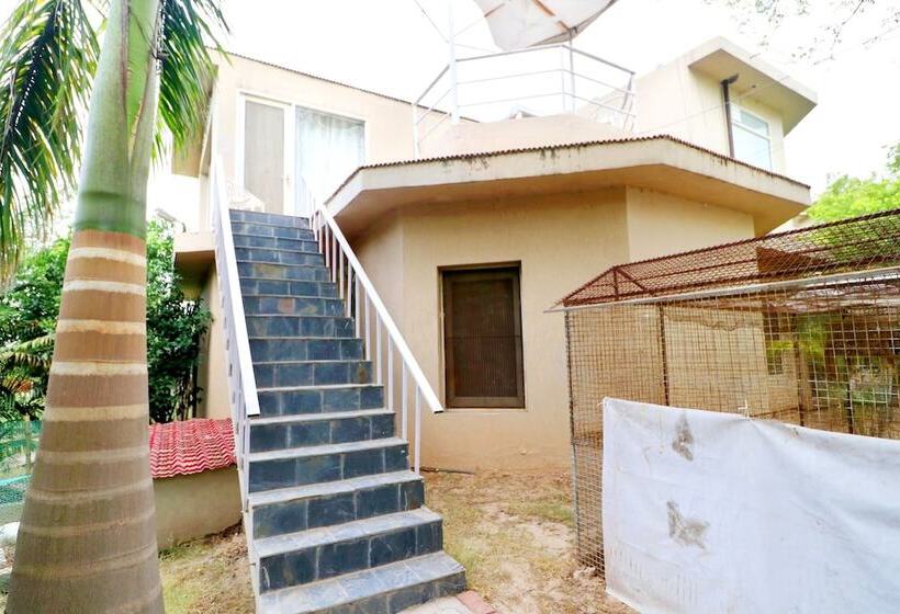 منتجع Capital O 3864 Master Farm