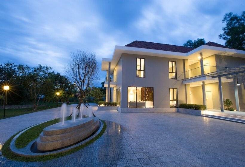 استراحتگاه Thanh Tan Hot Springs By Fusion