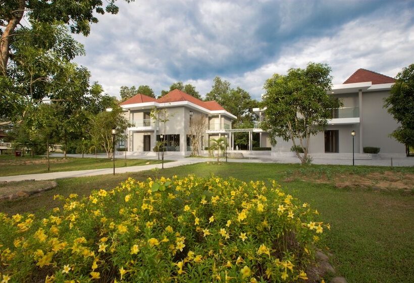 استراحتگاه Thanh Tan Hot Springs By Fusion