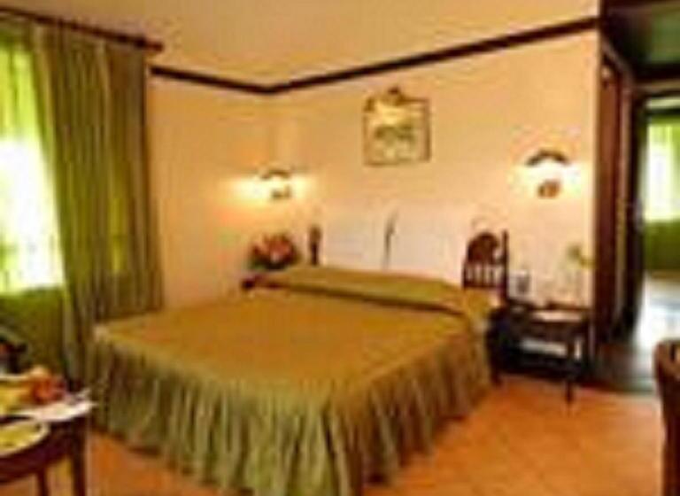 استراحتگاه The Raviz Kadavu, Kozhikode