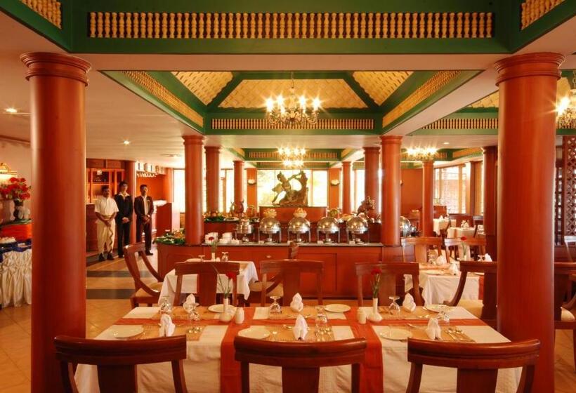 استراحتگاه The Raviz Kadavu, Kozhikode