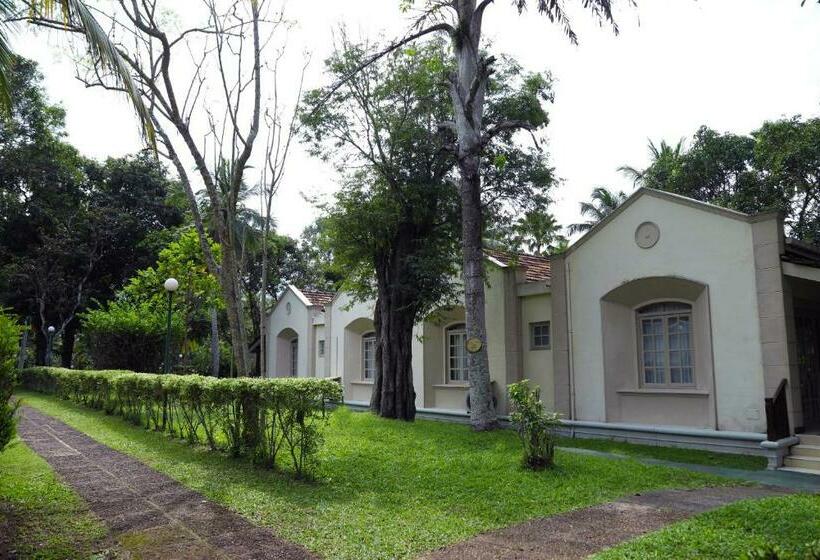 Tamarind Tree Garden Resort   Katunayake