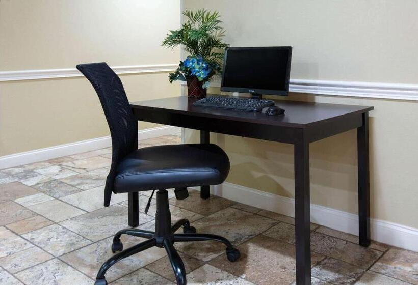 فندق Days Inn & Suites By Wyndham Florence/jackson Area