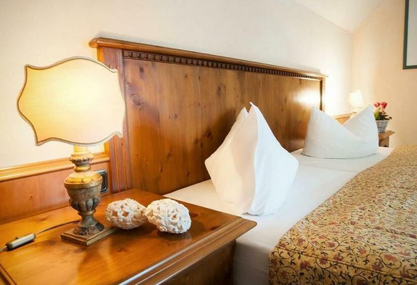 Landgasthof & Hotel Jagdhof