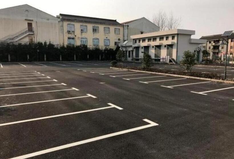 فندق Jinjiang Inn Select Shanghai International Resort Area East Kangqiao Road