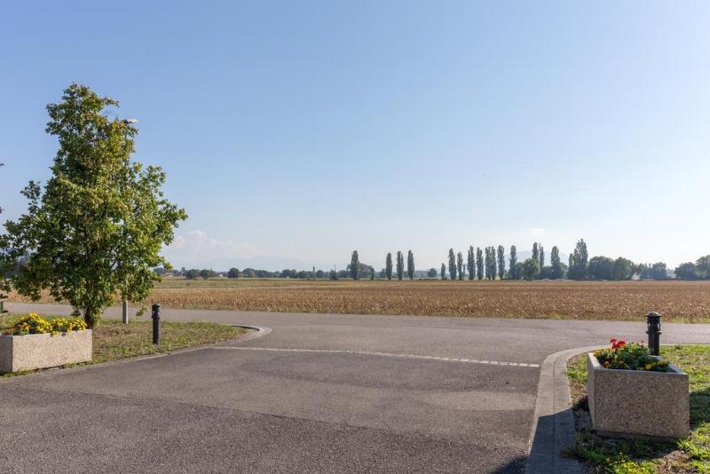 Grand Geneve Residence Excellior