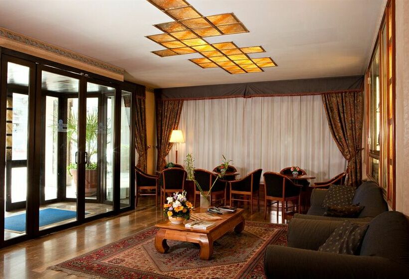 هتل Unaway & Residence Linea Uno Milano