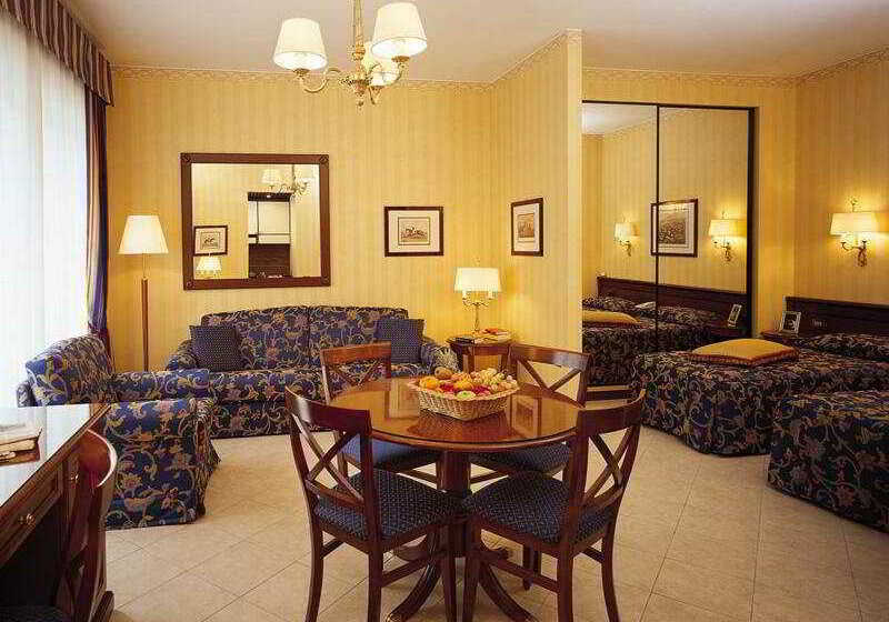 هتل Unaway & Residence Linea Uno Milano