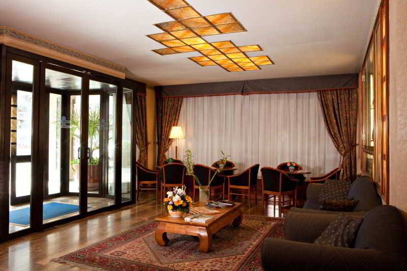 هتل Unaway & Residence Linea Uno Milano