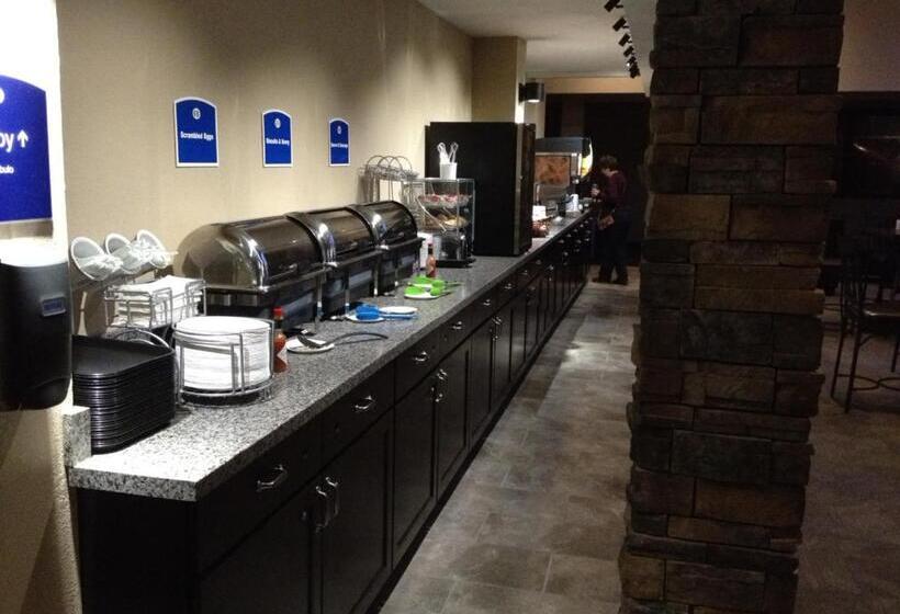 Boarders Inn & Suites By Cobblestone Hotels   Grand Island