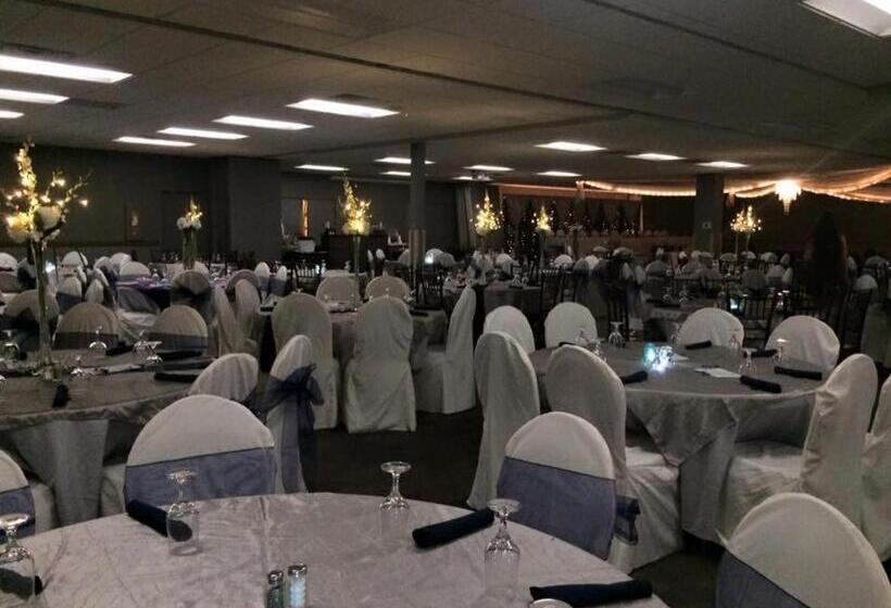 Boarders Inn & Suites By Cobblestone Hotels   Grand Island