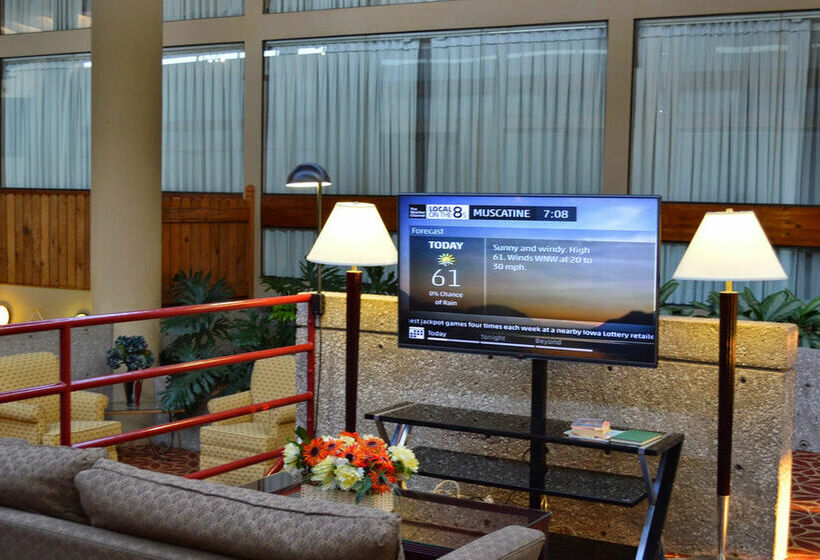 Clarion Hotel Muscatine