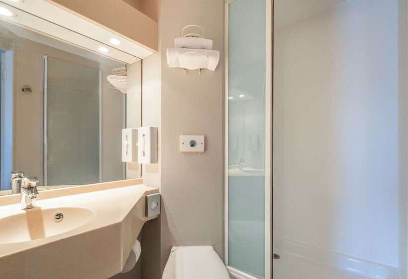 Comfort Hotel Linas   Montlhery