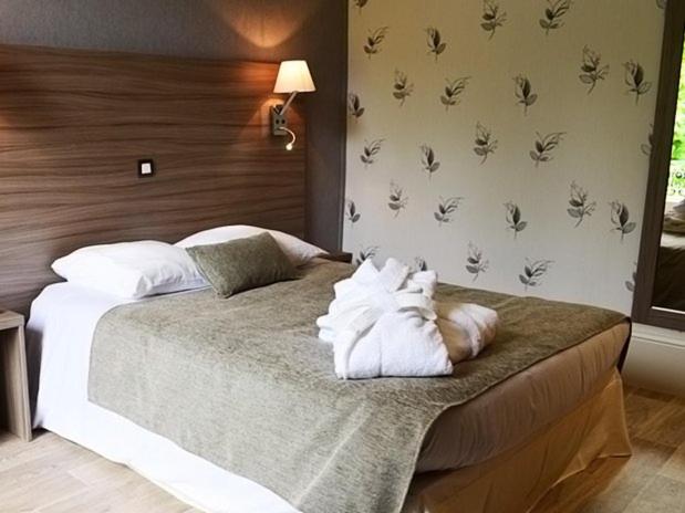 호텔 Grand Hôtel De Bourbon Lancy   Logis   Restaurant Et Spa