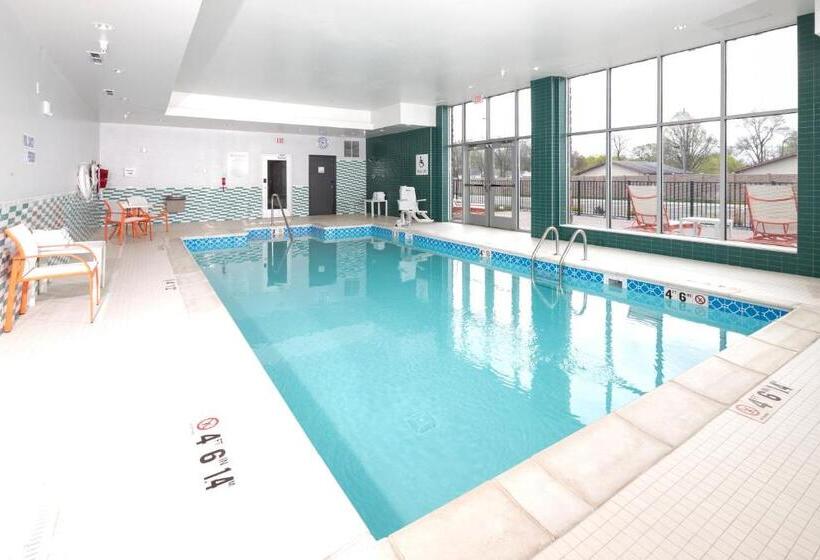 Holiday Inn Hotel & Suites   Mount Pleasant, An Ihg