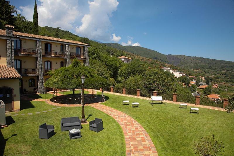 בית מלון כפרי Airone Wellness