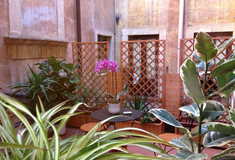 هتل Al Duomo Inn