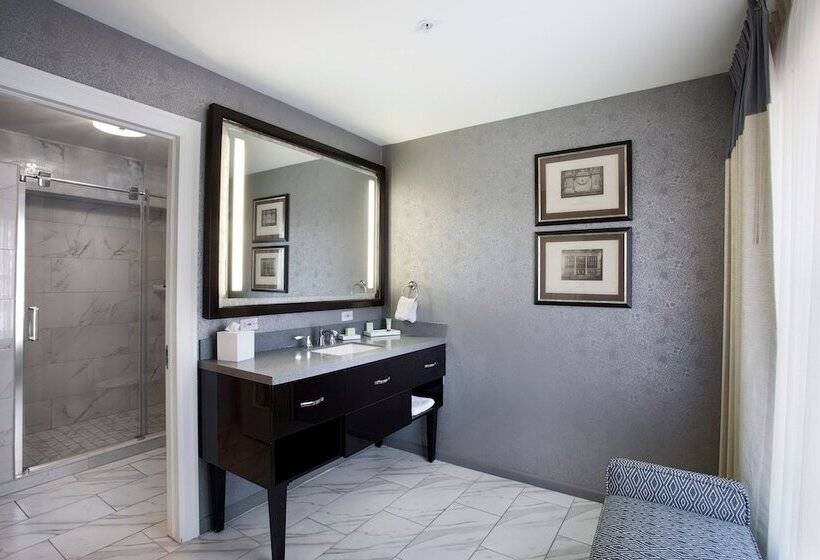 Ambassador Hotel Tulsa, Autograph Collection