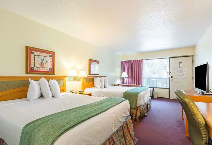 فندق Americas Best Value Inn & Suites Melbourne