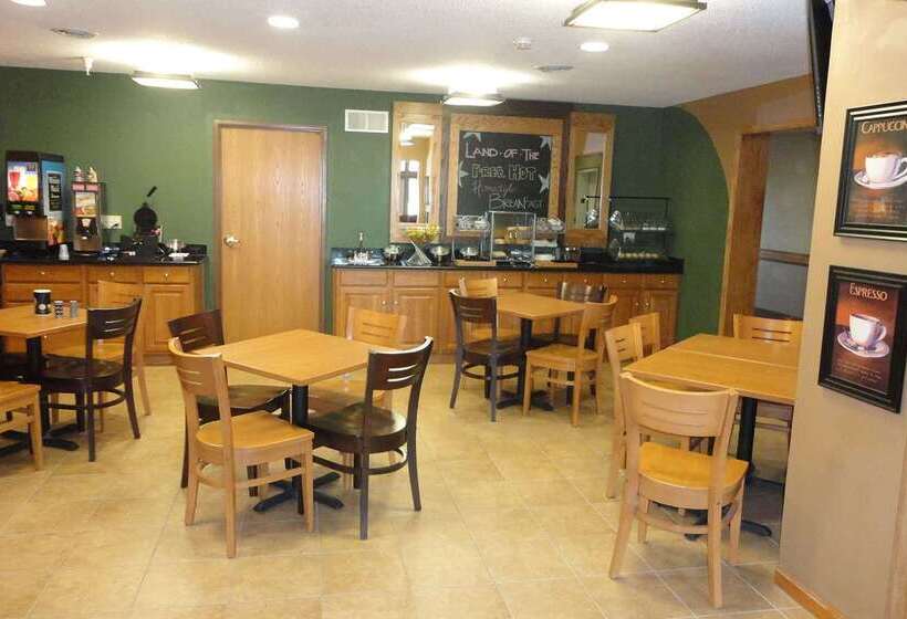 호텔 Americinn By Wyndham Pella