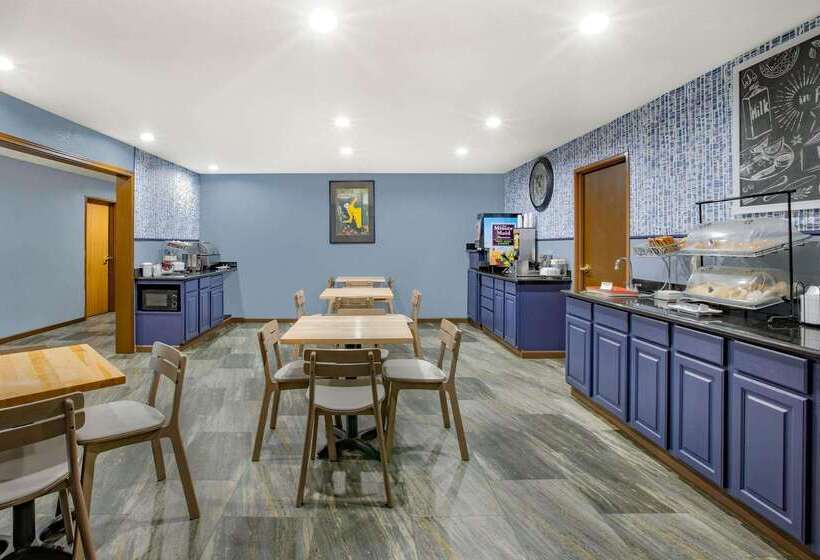 호텔 Americinn By Wyndham Pella