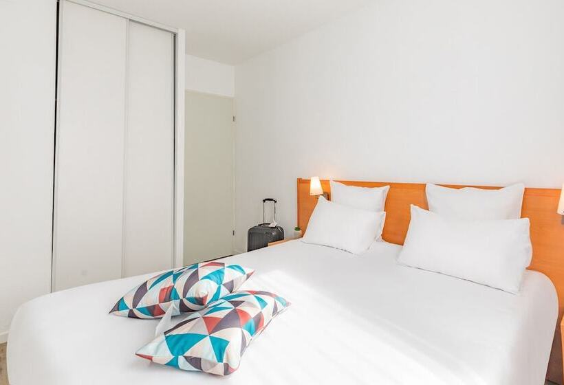 Отель Appart’city Confort Lyon Gerland