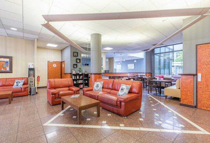 Отель Appart’city Confort Lyon Gerland