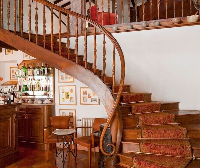 ホテル Auberge Ostapé