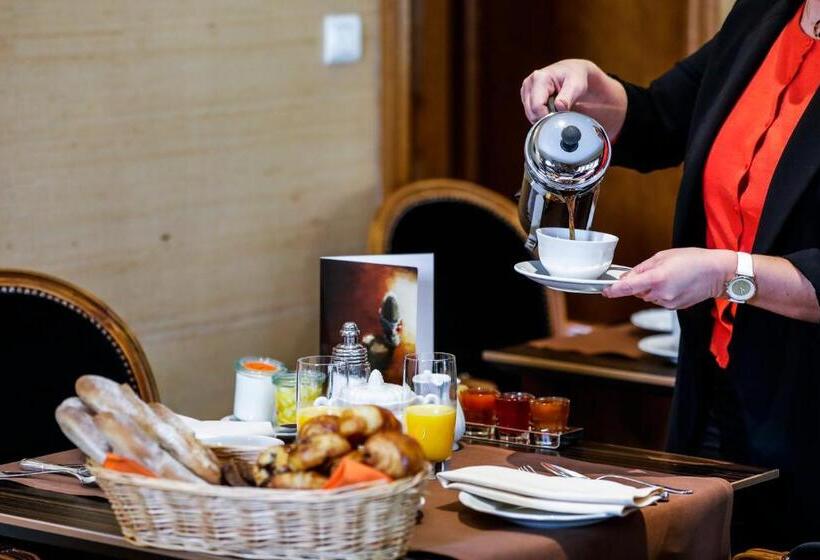 ホテル Auberge Saint Walfrid Hôtel Restaurant & Spa