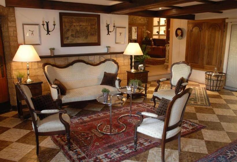 ホテル Auberge Saint Walfrid Hôtel Restaurant & Spa